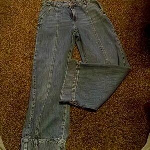 Maurice’s M Jeans high rise size 8 regular jeans. In excellent condition